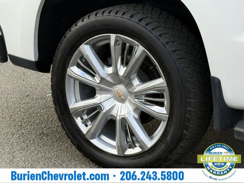 Used 2022 Chevrolet Silverado 1500 High Country w/ High Country Premium Package image 30