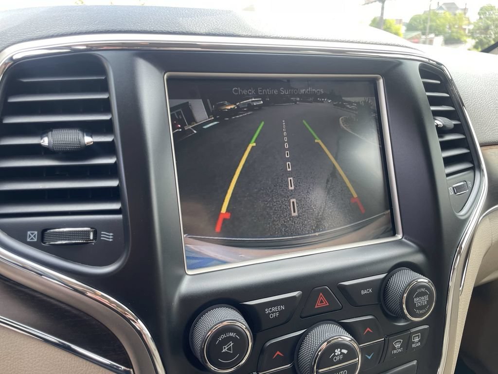 Used 2014 Jeep Grand Cherokee Limited AWD/4WD image 14