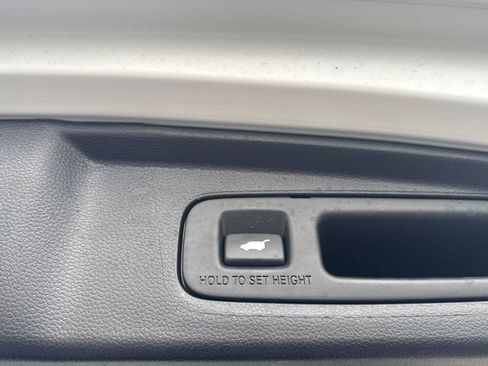 Certified 2023 Honda CR-V EX-L image 17