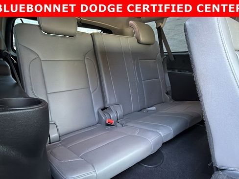 Used 2020 Chevrolet Suburban LT image 26