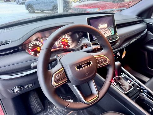 New 2026 Jeep Compass Limited image 10