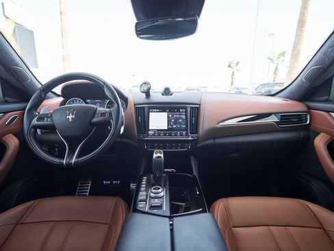 Used 2022 Maserati Levante Modena image 33