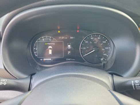Certified 2024 Nissan Kicks SV FWD image 19