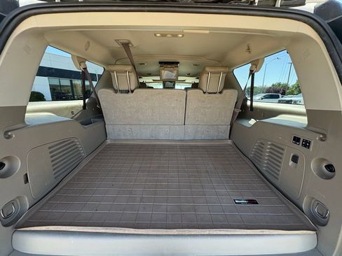 Used 2019 GMC Yukon XL SLT w/ Open Road Package AWD/4WD image 21