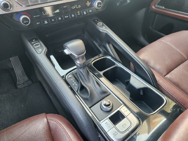 Used 2023 Kia Telluride EX w/ EX Captain's Chair Package FWD image 18
