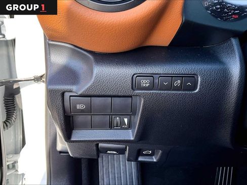 Used 2025 Lexus IS 350 F Sport w/ Accessory Package 2 RWD image 34