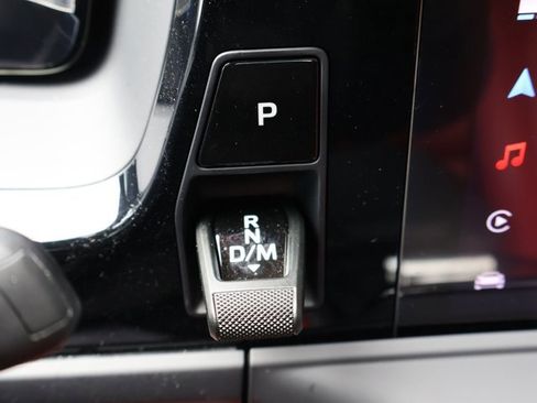 Used 2025 Porsche Panamera 4 image 17