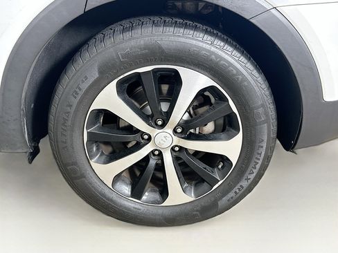 Used 2017 Kia Sorento EX w/ EX V6 Premium Package AWD/4WD image 11