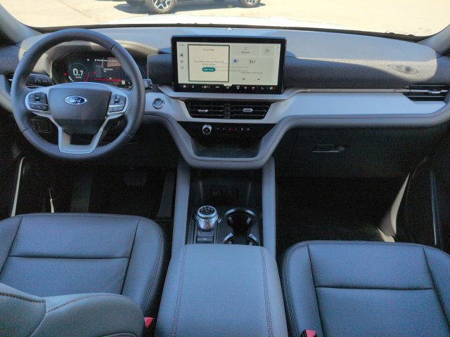 New 2027 Ford Explorer Active w/ Active Comfort Package RWD image 15