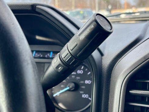 Used 2019 Ford F250 XL w/ Power Equipment Group RWD image 24