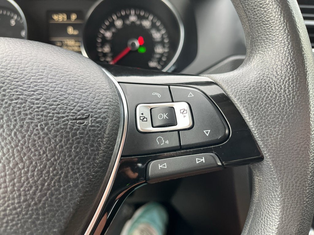 Used 2015 Volkswagen Jetta SE FWD image 19