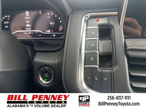 Used 2024 GMC Yukon XL AT4 w/ AT4 Premium Plus Package image 33