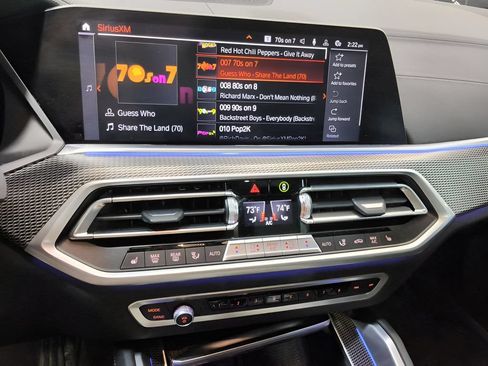 Used 2023 BMW X6 xDrive40i AWD/4WD image 19