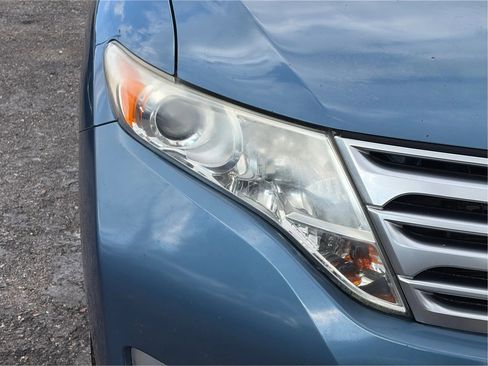 Used 2011 Toyota Venza AWD image 9