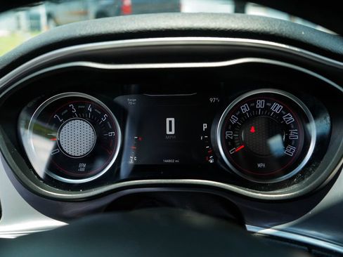 Used 2019 Dodge Challenger SXT RWD image 25