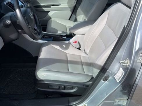 Used 2016 Honda Accord EX-L image 5