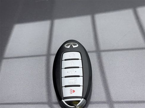 Used 2024 INFINITI QX80 Luxe image 62