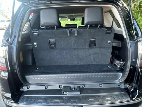 Used 2023 Toyota 4Runner Limited AWD/4WD image 16