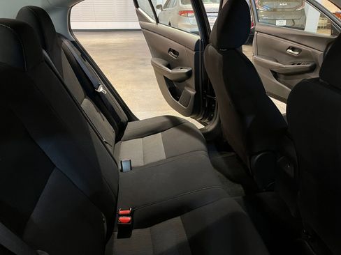 Used 2025 Nissan Sentra SV image 38