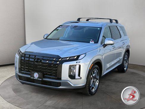 Used 2024 Hyundai Palisade SEL AWD/4WD image 3