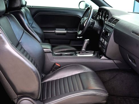 Used 2013 Dodge Challenger R/T Plus RWD image 24
