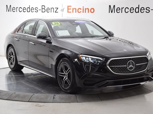 Used 2026 Mercedes-Benz E 350 4MATIC Sedan image 8