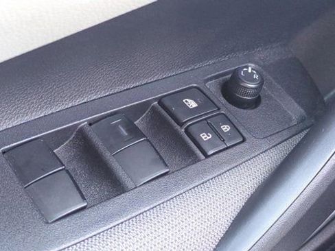 Used 2026 Toyota Corolla LE FWD image 18