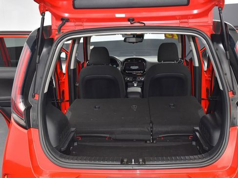 Used 2023 Kia Soul S image 26