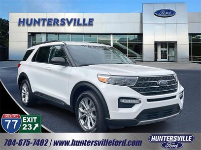 Certified 2023 Ford Explorer XLT w/ Equipment Group 202A