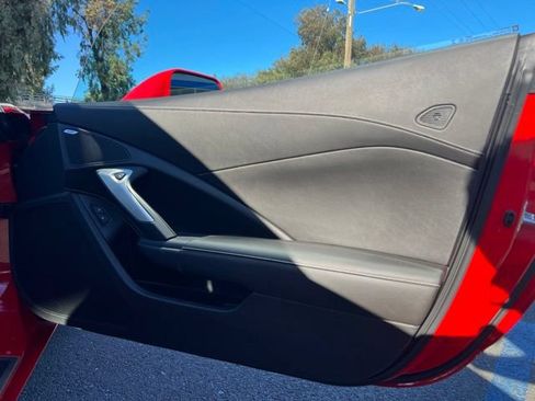 Used 2017 Chevrolet Corvette Stingray Coupe w/ Carbon Flash Badge Package RWD image 19