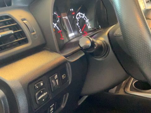 Used 2021 Toyota 4Runner SR5 Premium w/ Moonroof Package AWD/4WD image 19