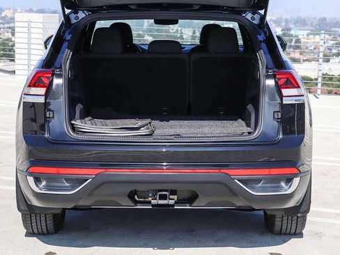 Used 2020 Volkswagen Atlas Cross Sport S FWD image 34