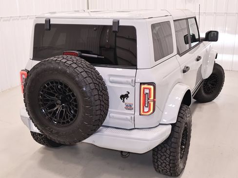 New 2026 Ford Bronco Badlands AWD/4WD image 38