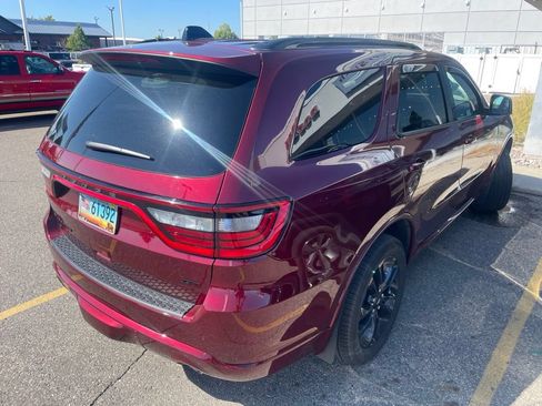 Used 2025 Dodge Durango GT AWD/4WD image 5