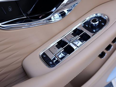 New 2026 Bentley Continental GTC AWD/4WD image 16