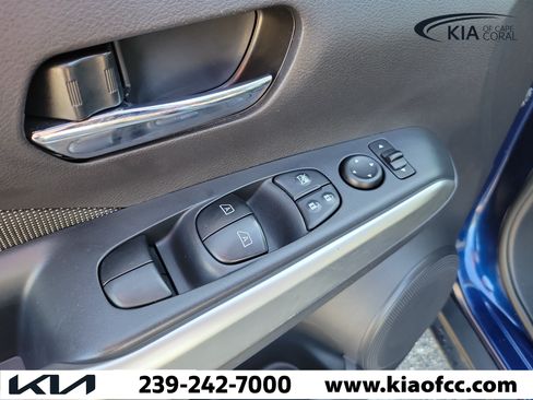 Used 2019 Nissan Kicks SV FWD image 21