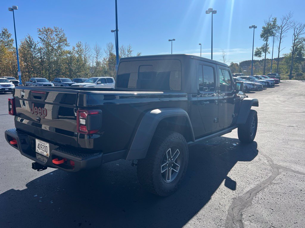 Used 2026 Jeep Gladiator Mojave AWD/4WD image 5
