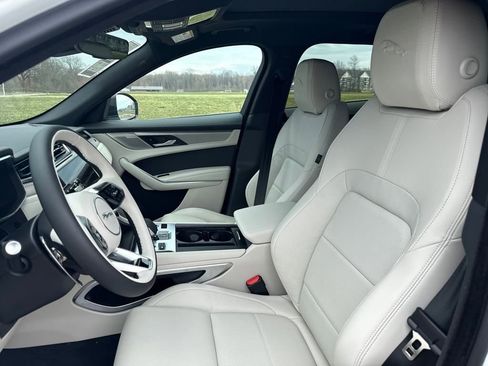 New 2026 Jaguar F-PACE R-Dynamic S image 26