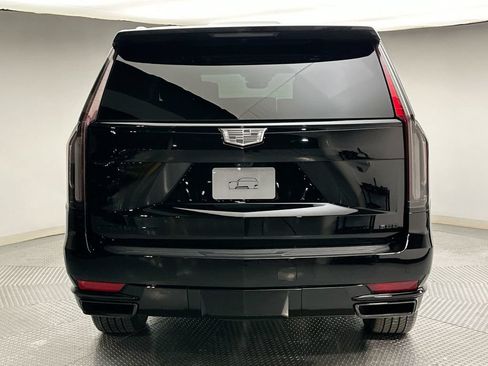 Used 2024 Cadillac Escalade Sport Platinum AWD/4WD image 12