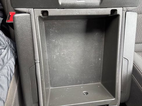 Certified 2024 GMC Sierra 1500 Pro w/ Pro Value Package image 25