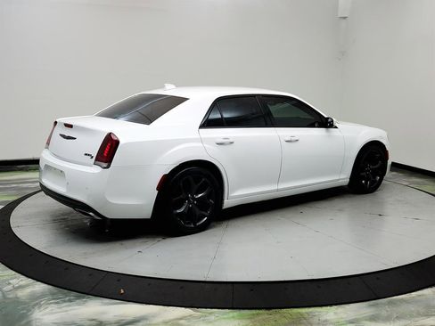 Used 2021 Chrysler 300 S RWD image 5
