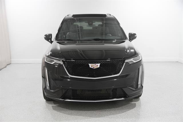 Used 2023 Cadillac XT6 Sport AWD/4WD image 2