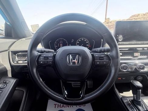 Used 2022 Honda Civic Sport image 9