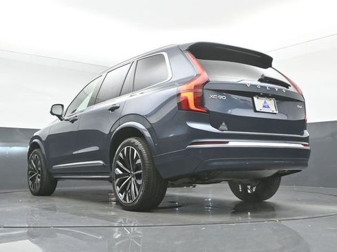 New 2026 Volvo XC90 B6 Plus w/ Protection Package Premier image 43