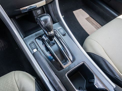 Used 2013 Honda Accord EX-L image 21