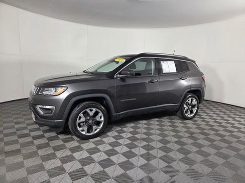 Certified 2019 Jeep Compass Limited image 8