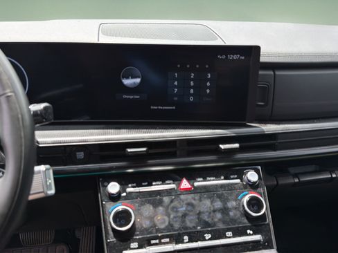 Used 2024 Hyundai Santa Fe Calligraphy FWD image 11