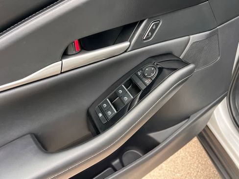 Used 2025 MAZDA CX-30 AWD 2.5 S w/ Select Sport Pkg image 16