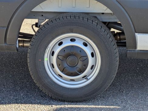 New 2026 Ford Transit 350 148 High Roof Extended RWD image 42