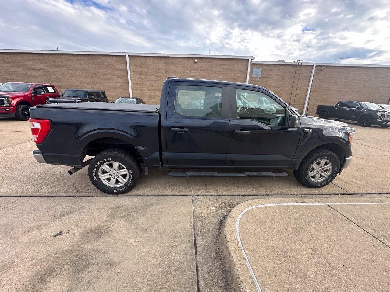 Used 2021 Ford F150 XL w/ Trailer Tow Package AWD/4WD image 7